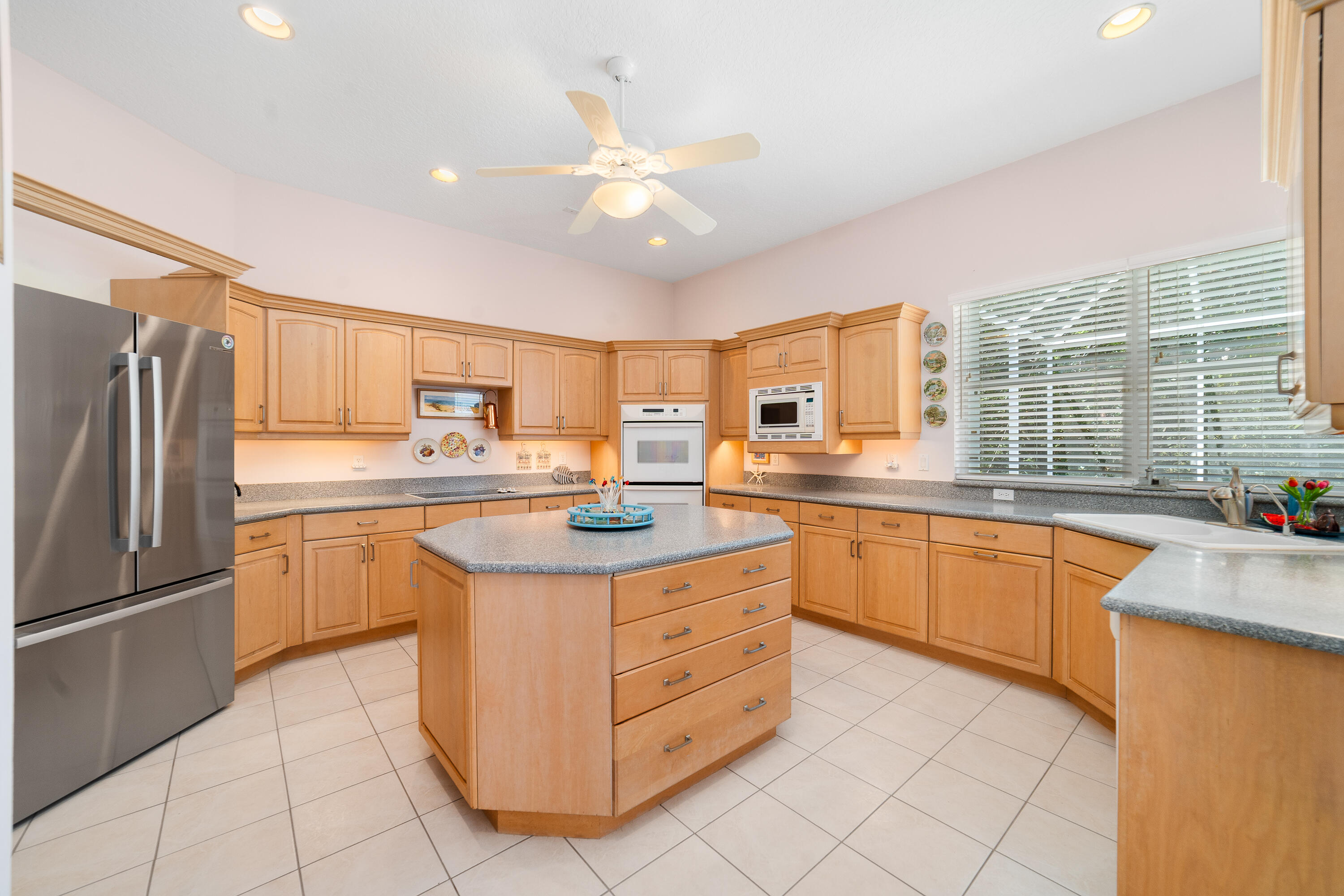 WILLOUGHBY - Residential