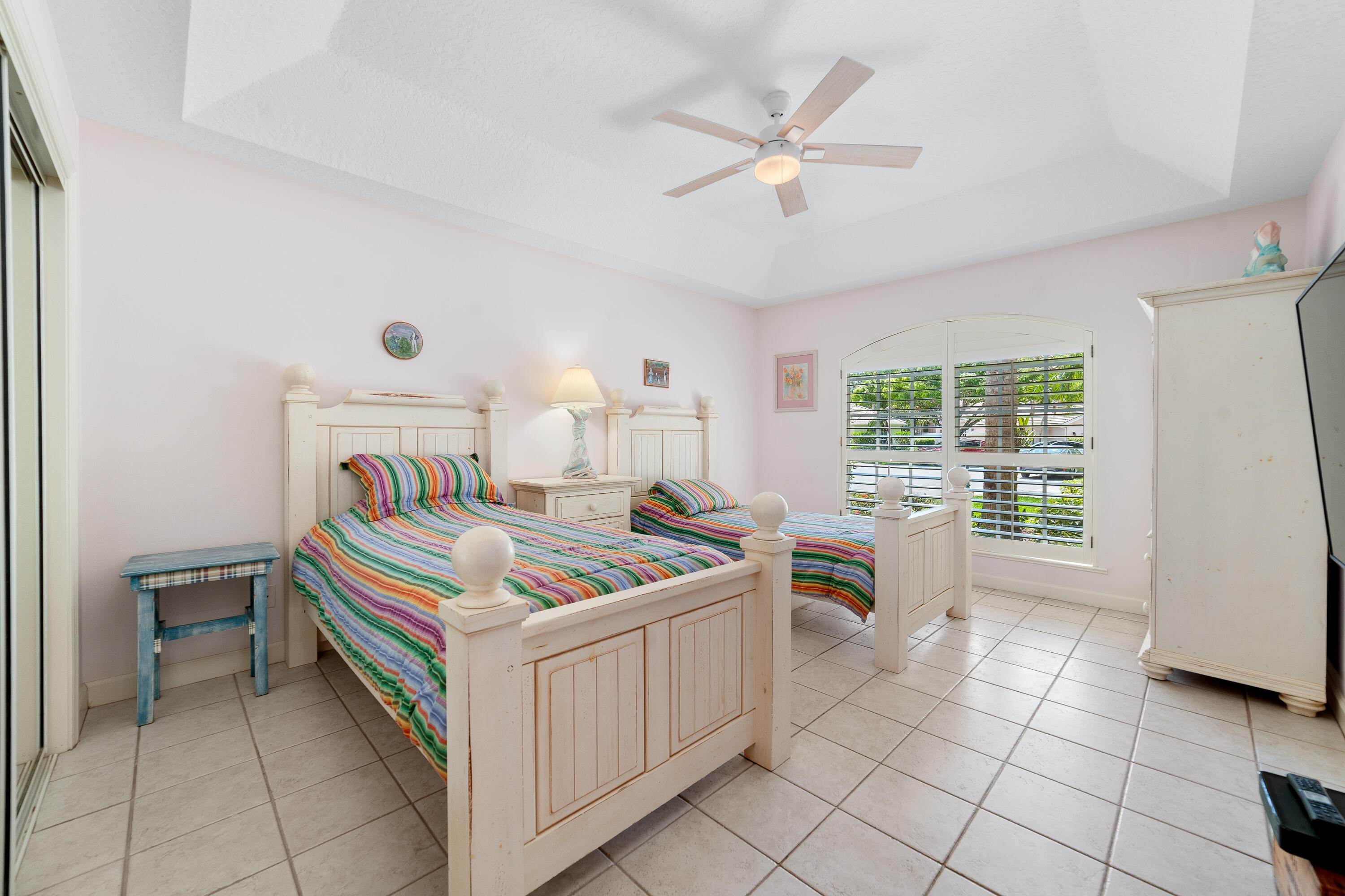 WILLOUGHBY - Residential