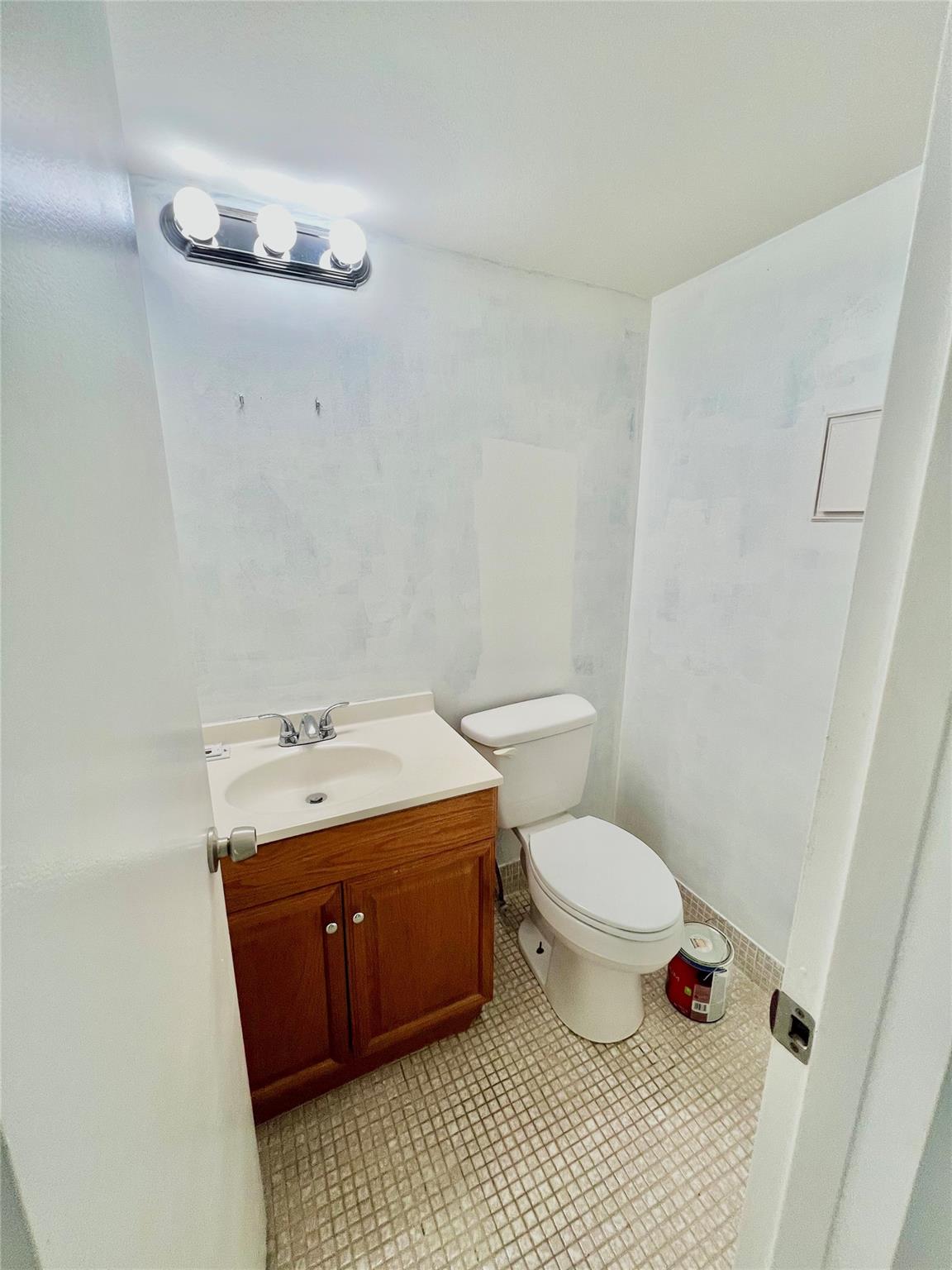 Mansfield Century Village - Residential Lease