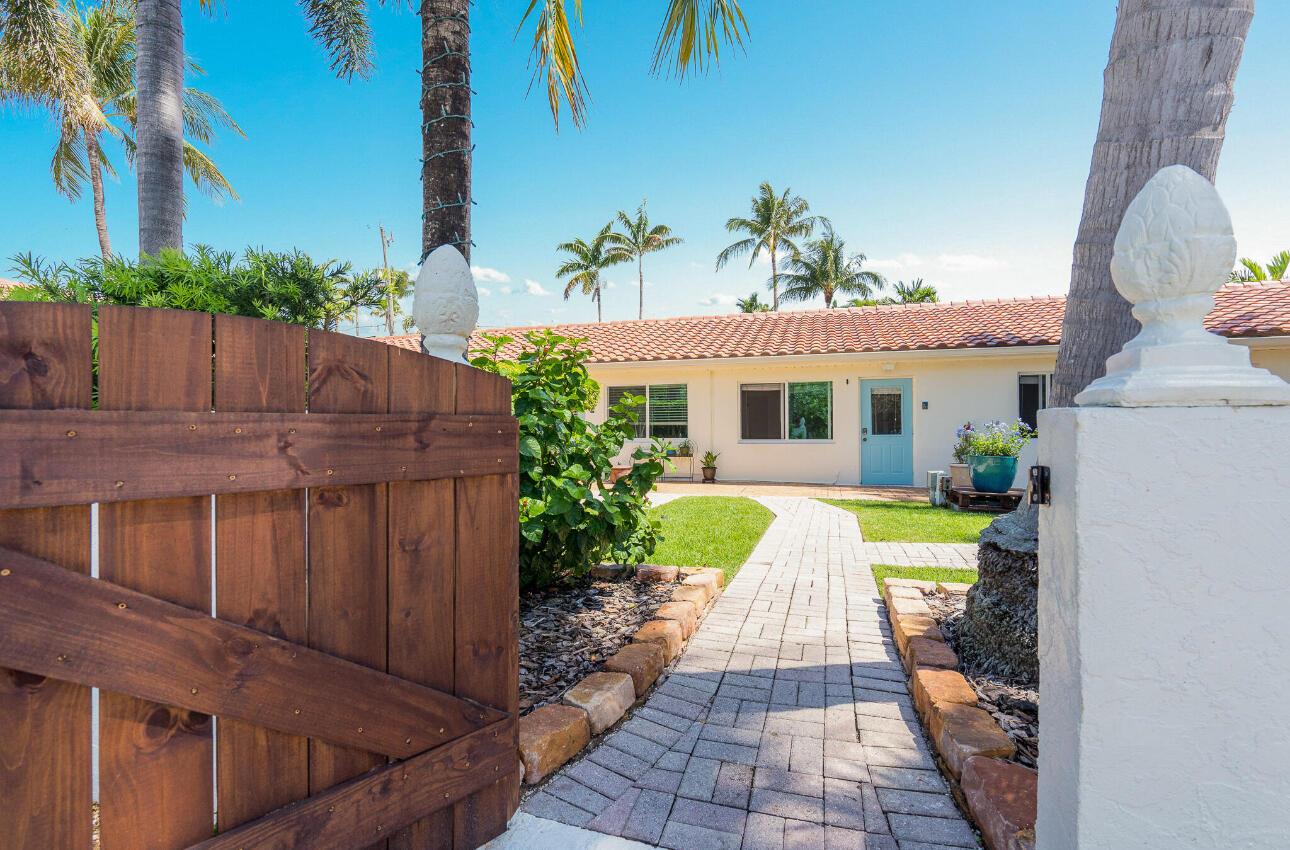 PALM BEACH SHORE ACRES - Residential Lease