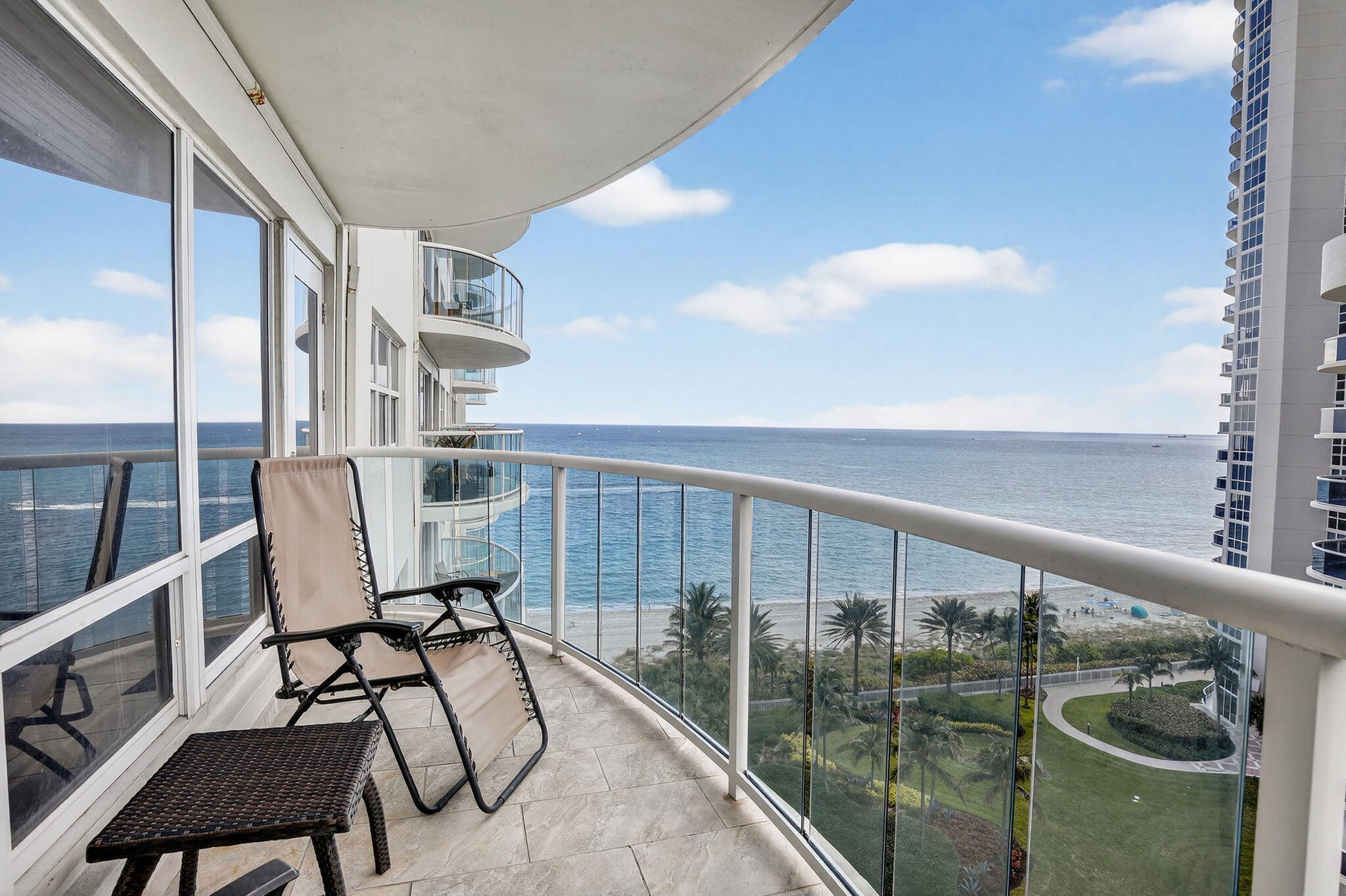 SOUTHPOINT CONDO - Residential