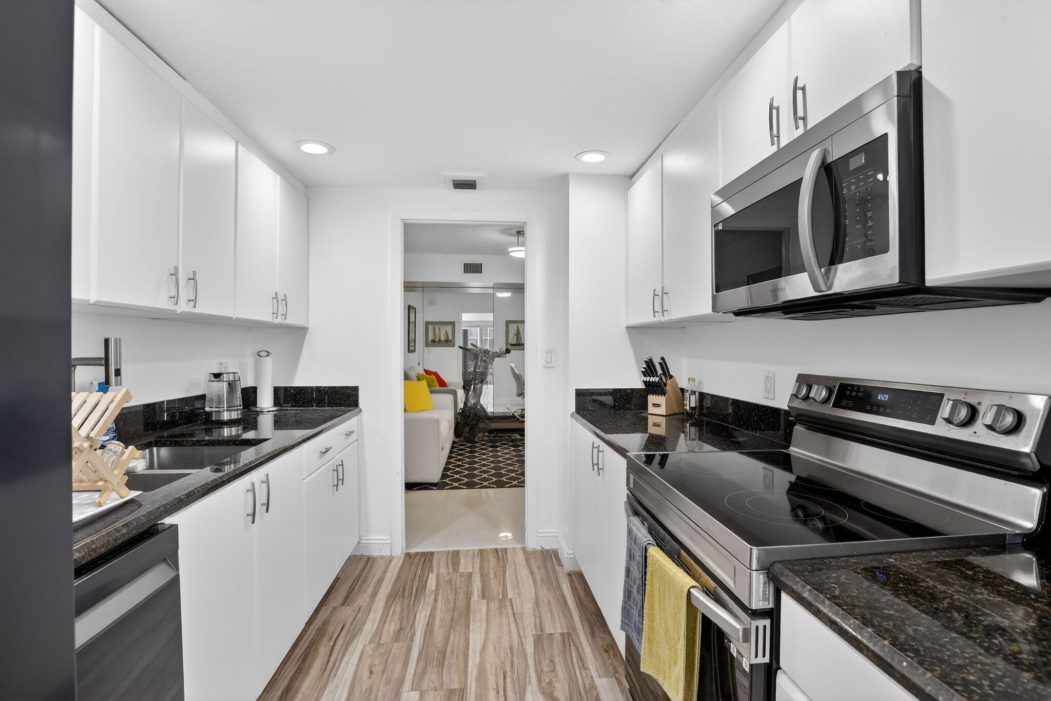 SOUTHPOINT CONDO - Residential