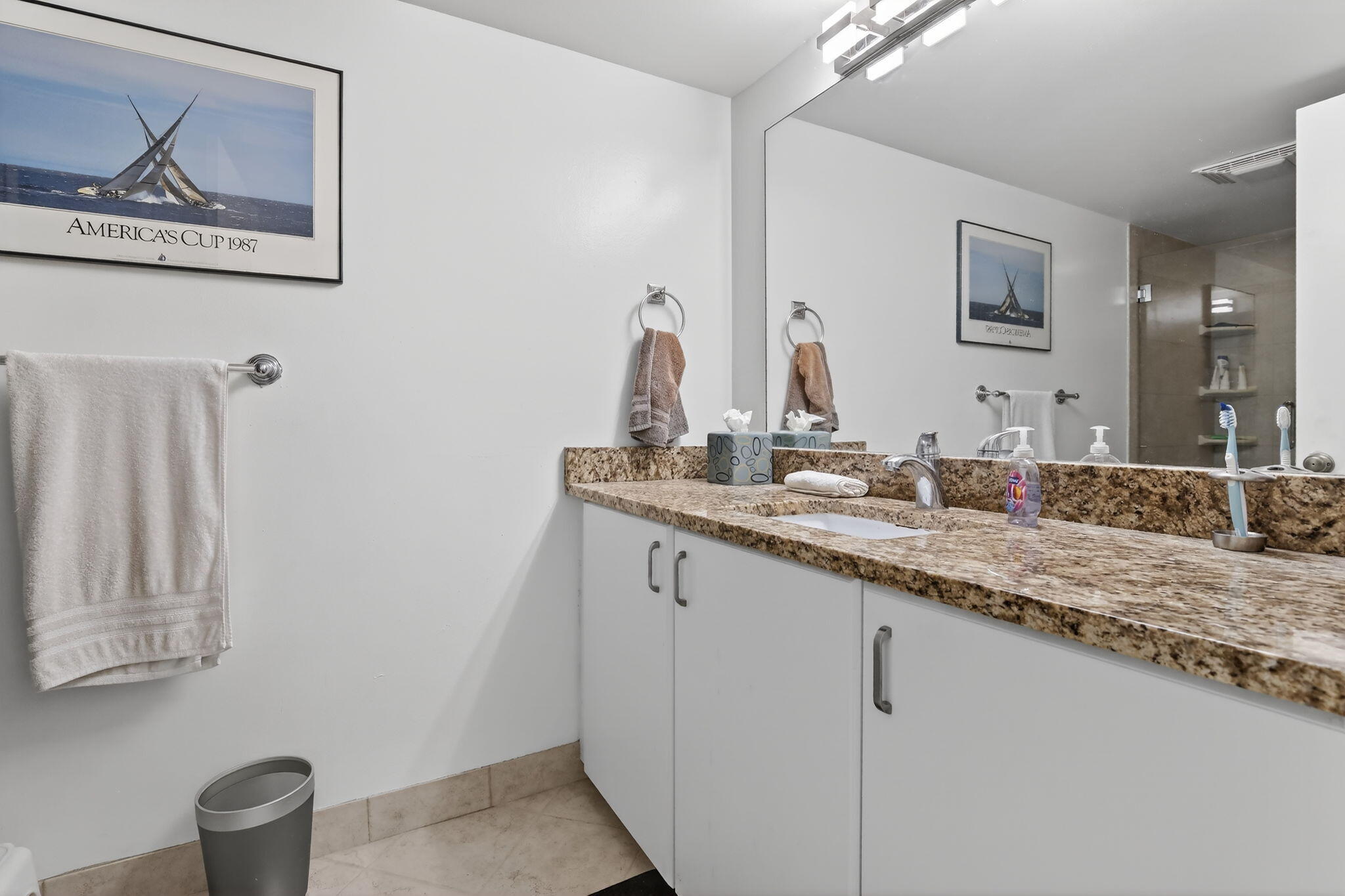 SOUTHPOINT CONDO - Residential