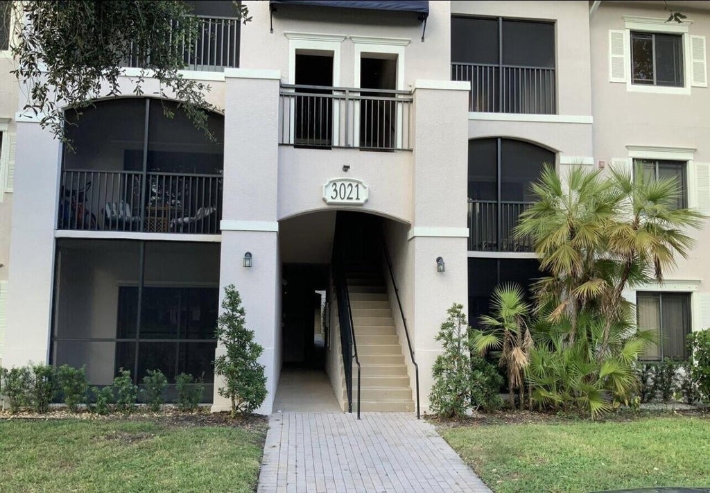 Photo of 3021 Alcazar Place #202, Palm Beach Gardens, FL 33410 (MLS # B26077422)