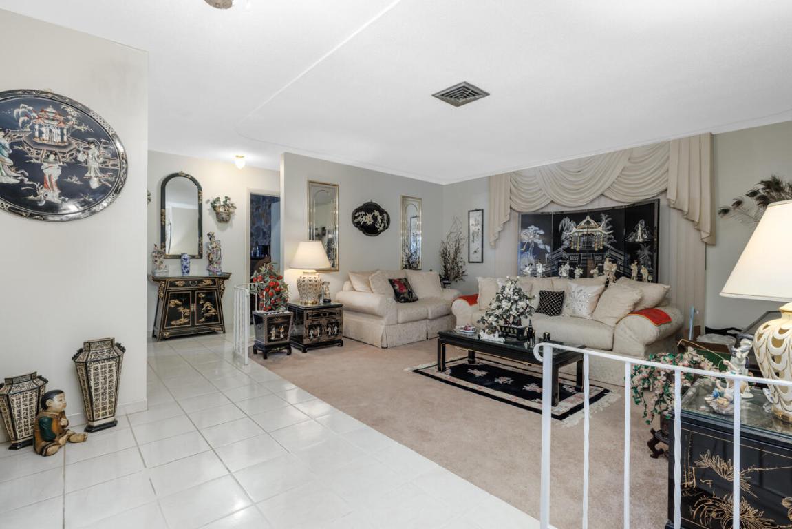 PALM BEACH LAKES SOUTH 2 - Residential