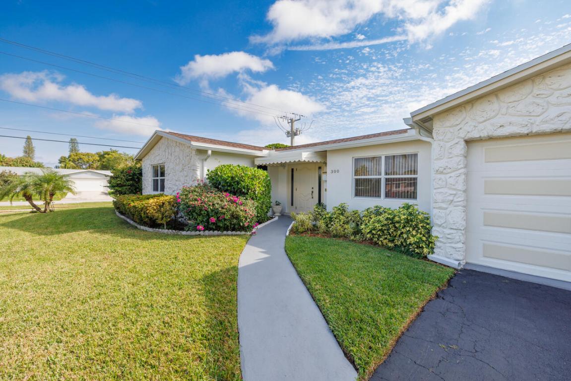 PALM BEACH LAKES SOUTH 2 - Residential