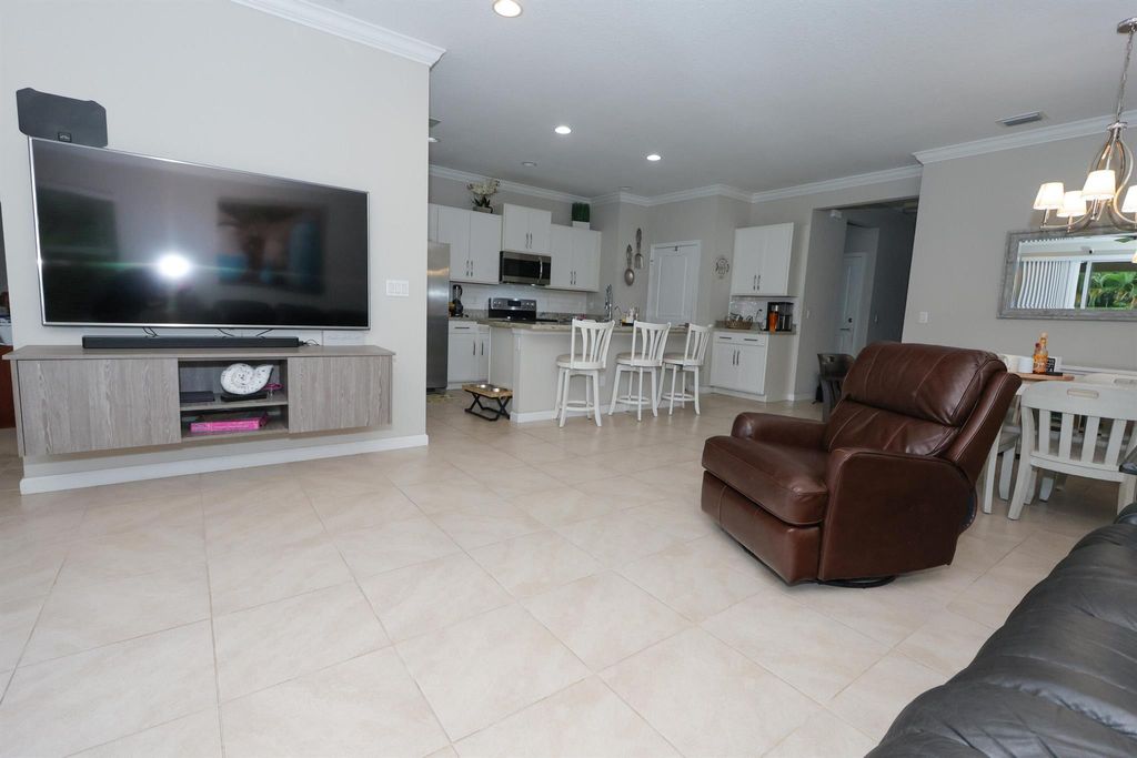 Photo of 4010 Tomoka Drive, Lake Worth, FL 33462 (MLS # R10927114)