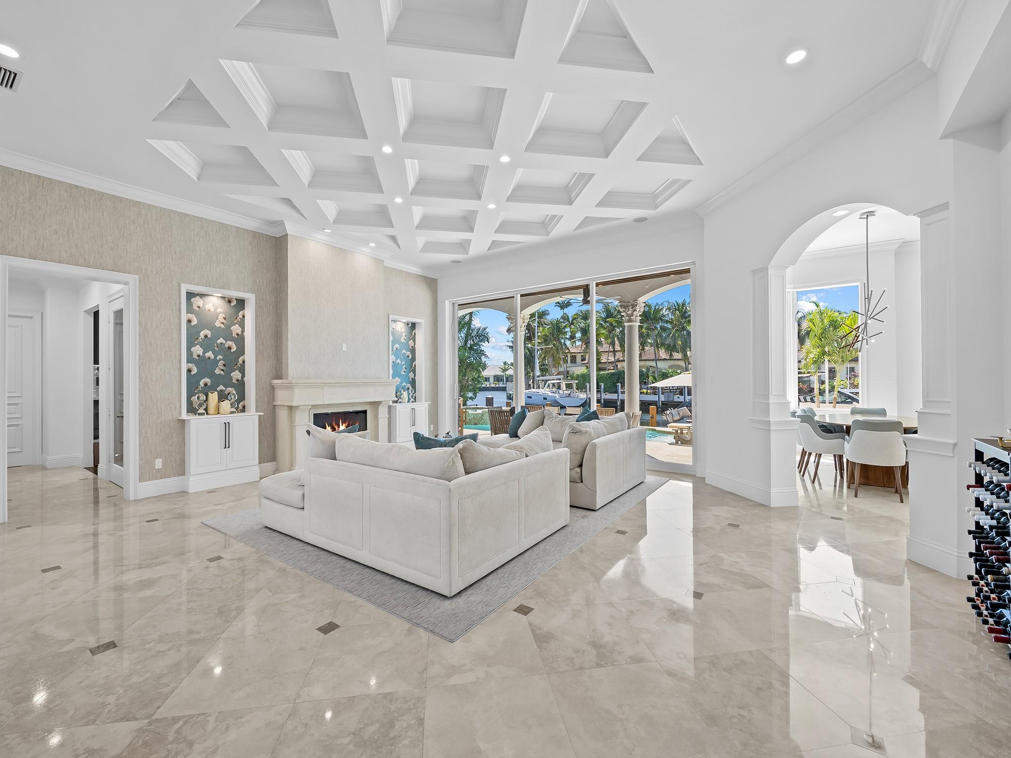 LIGHTHOUSE POINT 5TH SEC 39-25 - Residential