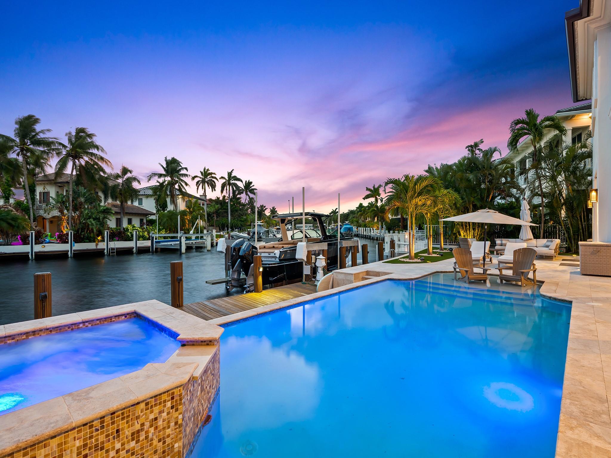 LIGHTHOUSE POINT 5TH SEC 39-25 - Residential