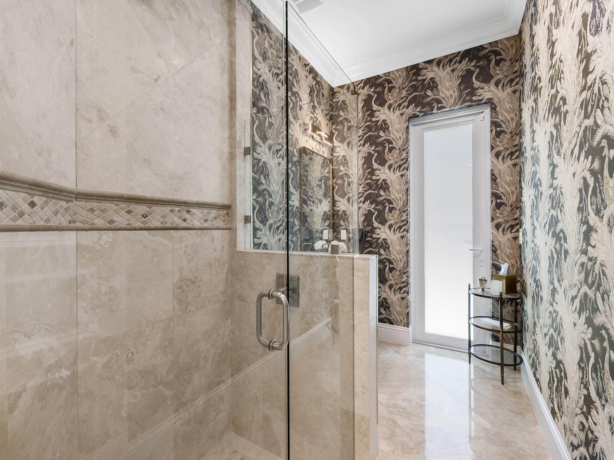 LIGHTHOUSE POINT 5TH SEC 39-25 - Residential