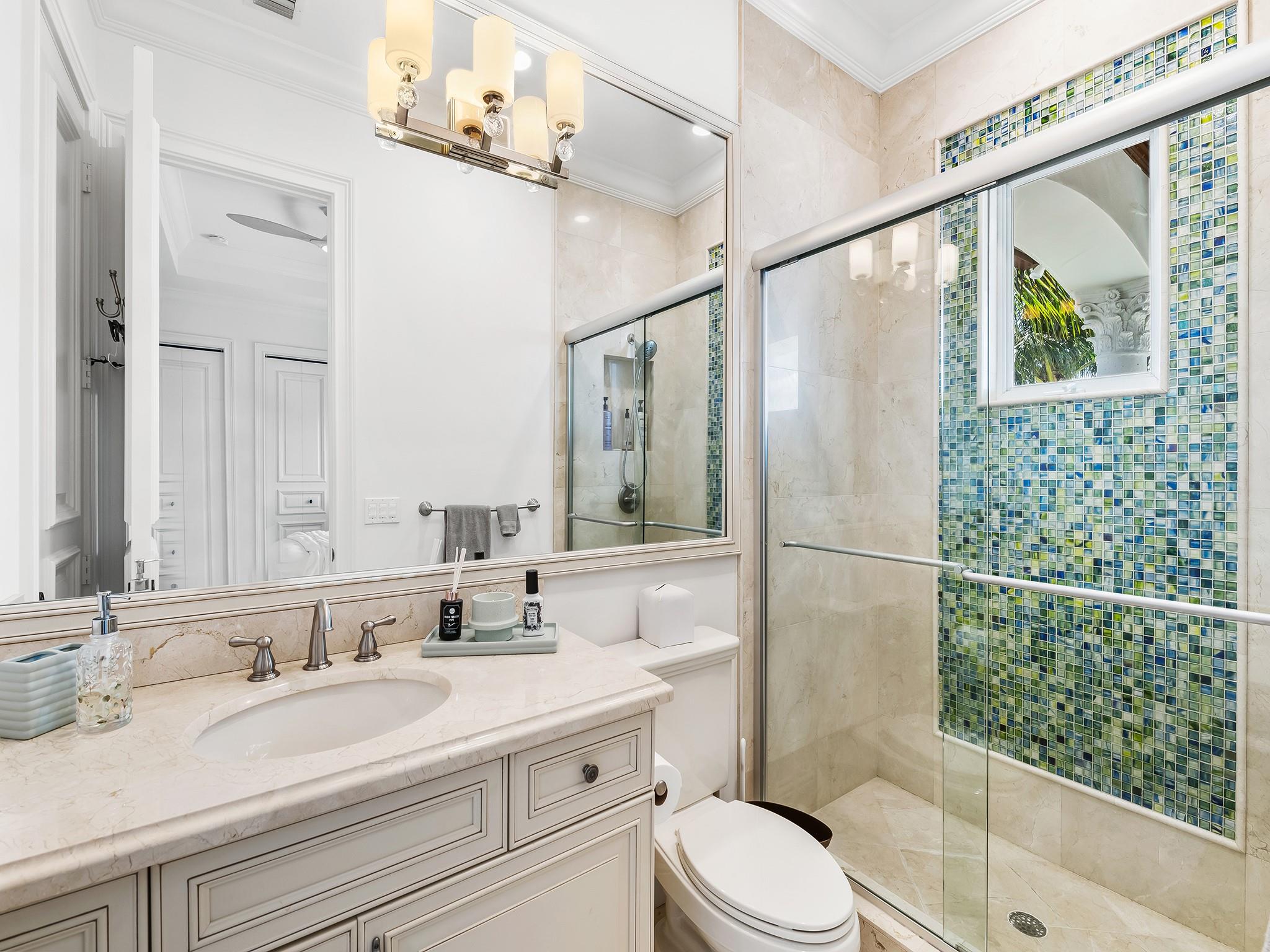 LIGHTHOUSE POINT 5TH SEC 39-25 - Residential