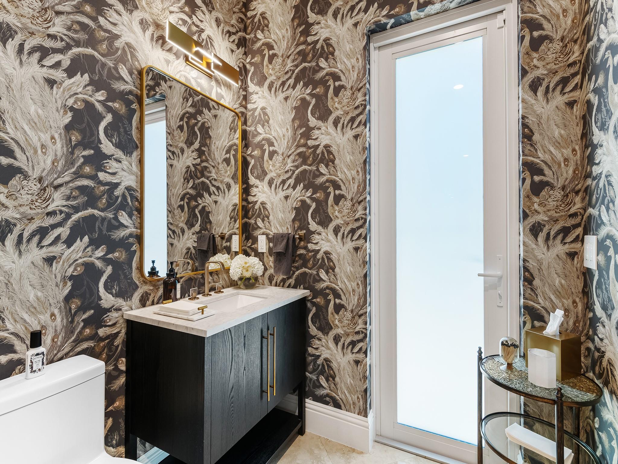 LIGHTHOUSE POINT 5TH SEC 39-25 - Residential