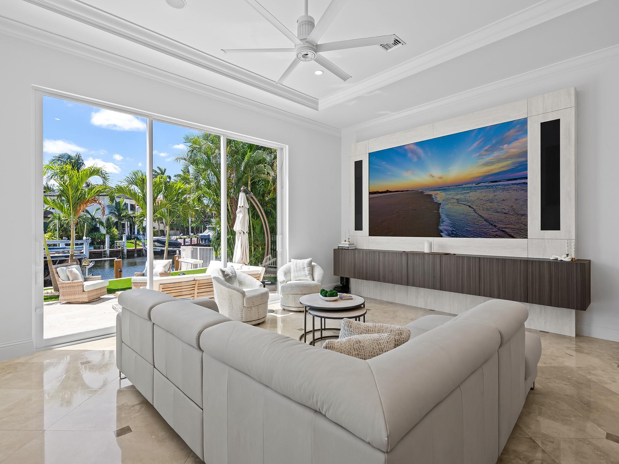 LIGHTHOUSE POINT 5TH SEC 39-25 - Residential