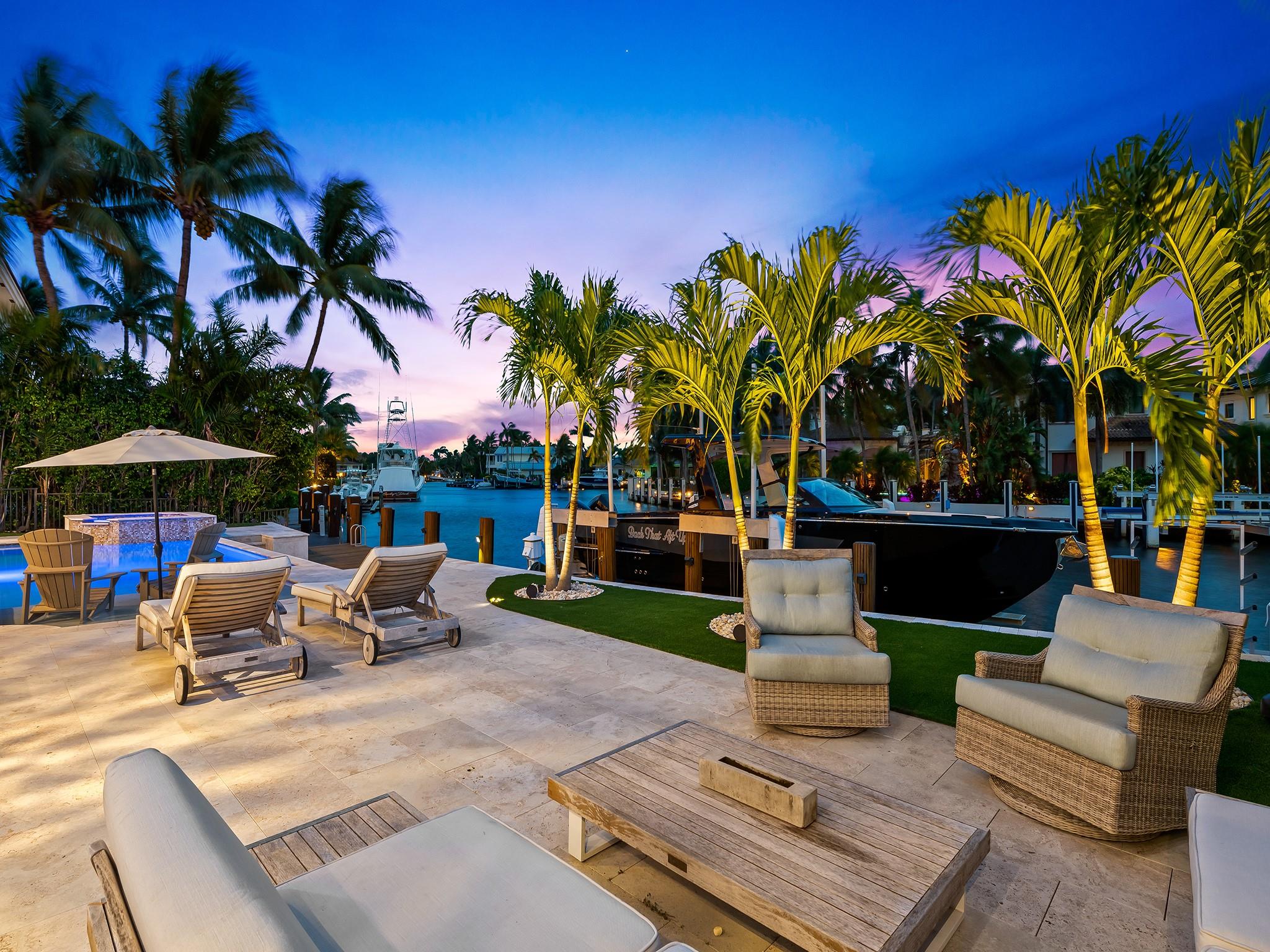 LIGHTHOUSE POINT 5TH SEC 39-25 - Residential