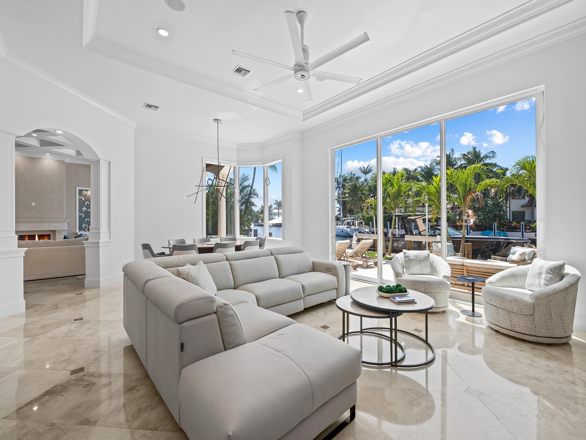 LIGHTHOUSE POINT 5TH SEC 39-25 - Residential