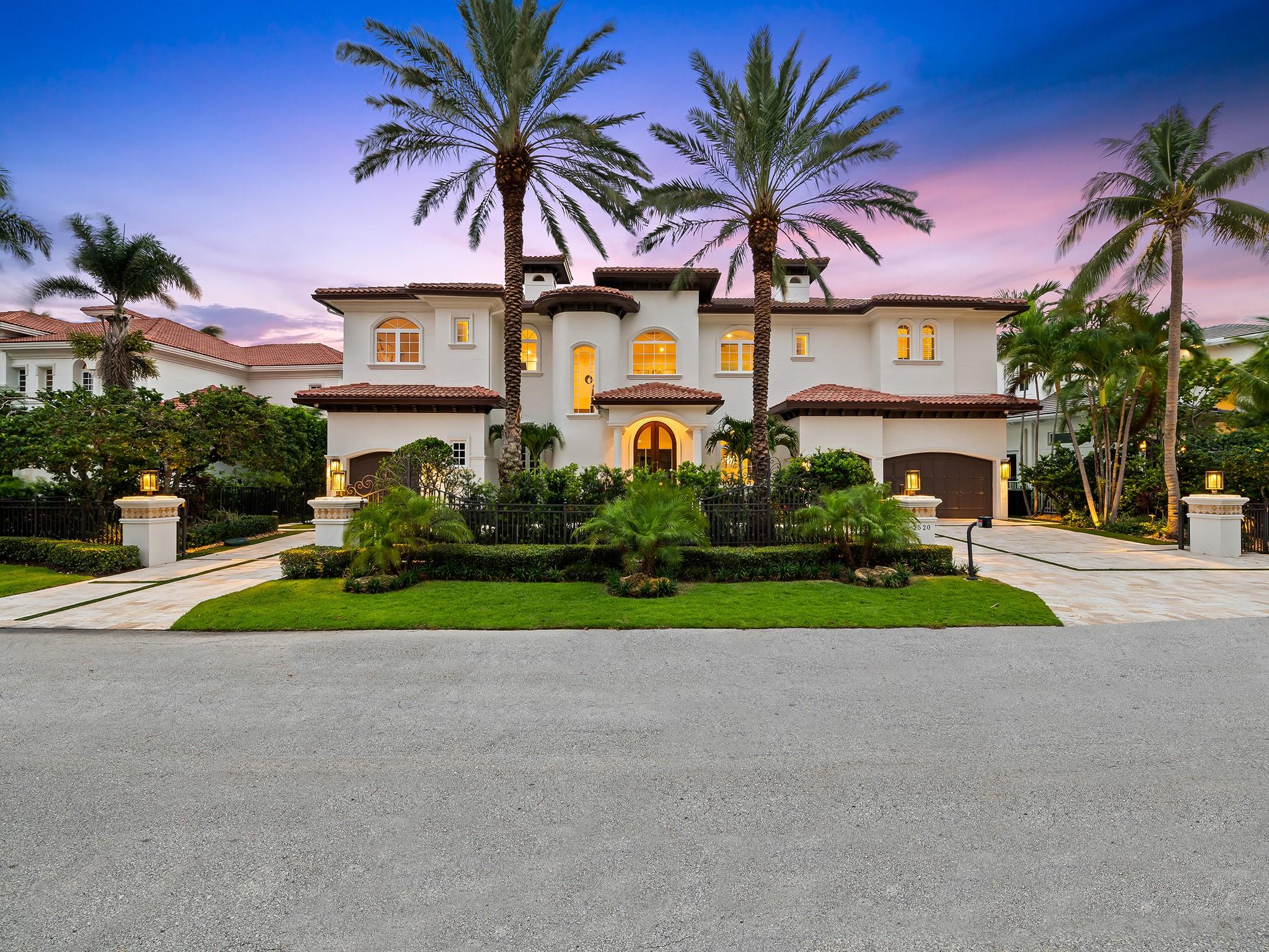 LIGHTHOUSE POINT 5TH SEC 39-25 - Residential