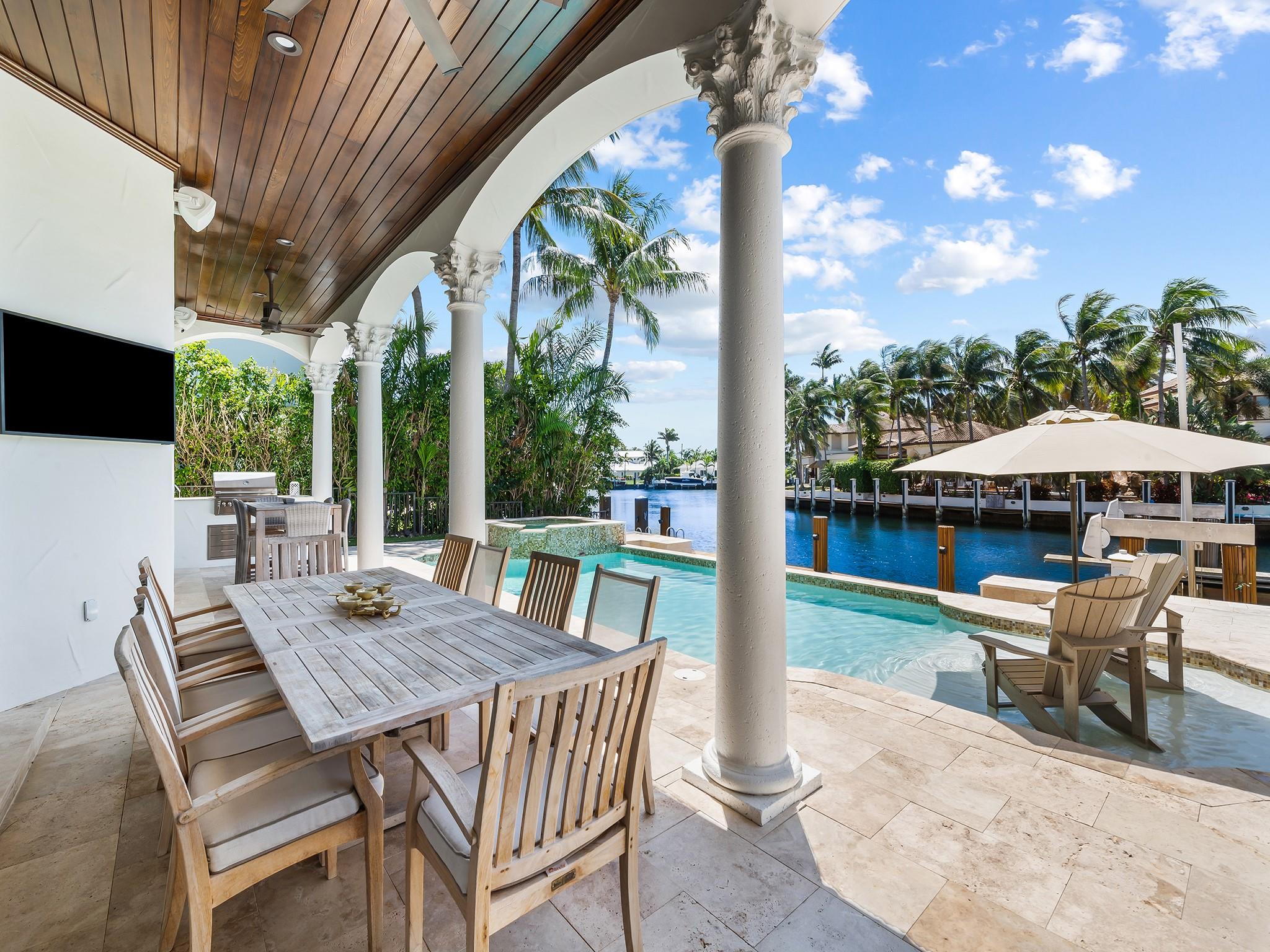 LIGHTHOUSE POINT 5TH SEC 39-25 - Residential