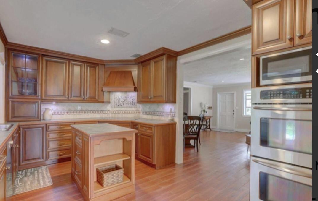 BEACHWAY ESTATES - Residential