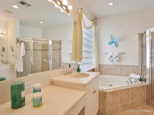 MARTINS CROSSING - Residential