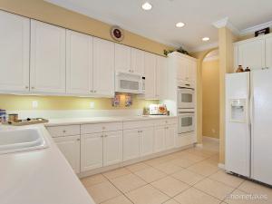 MARTINS CROSSING - Residential