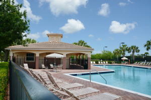 MARTINS CROSSING - Residential