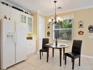 MARTINS CROSSING - Residential