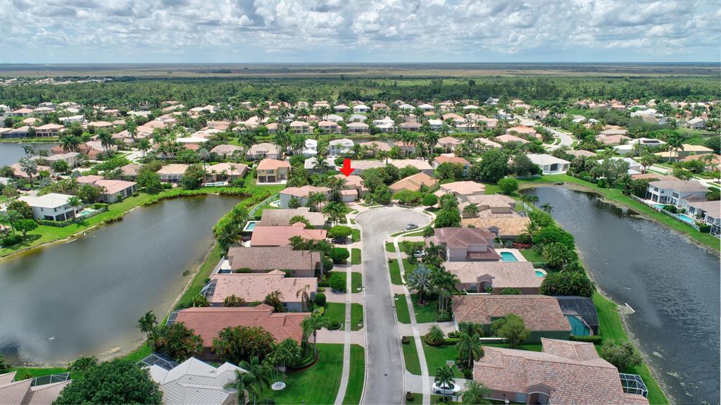 THE SHORES - Residential