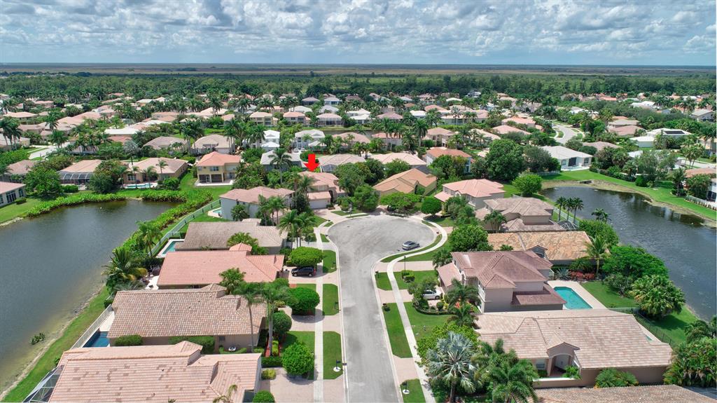 THE SHORES - Residential