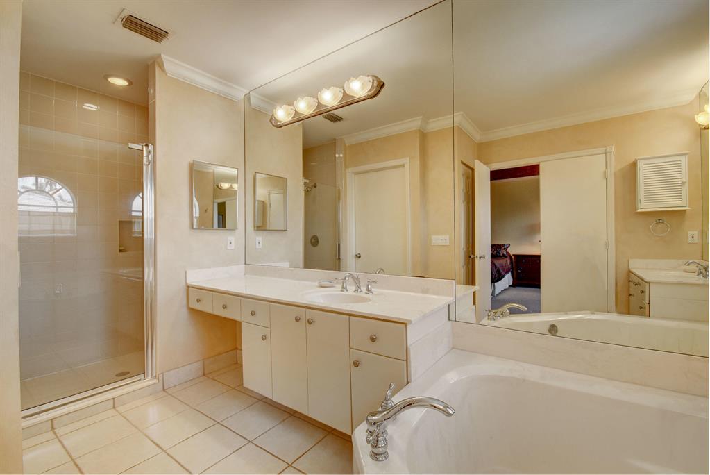 THE SHORES - Residential