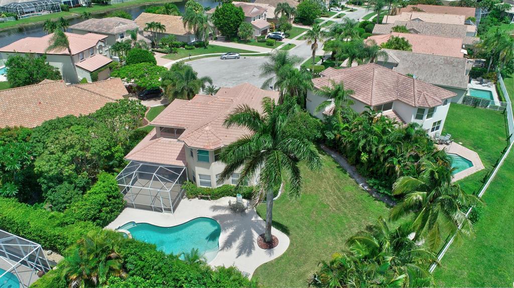 THE SHORES - Residential