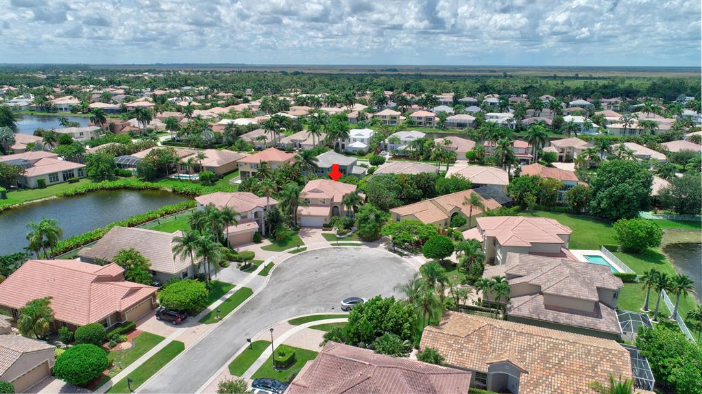 THE SHORES - Residential