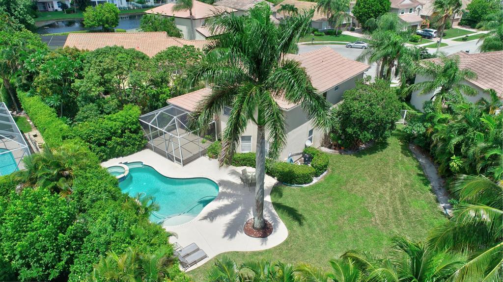 THE SHORES - Residential