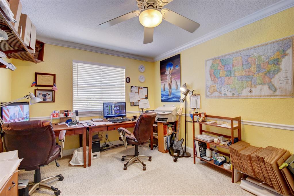 THE SHORES - Residential