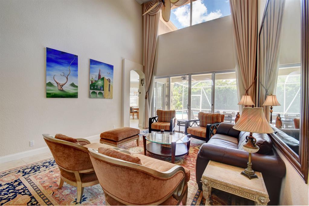 THE SHORES - Residential