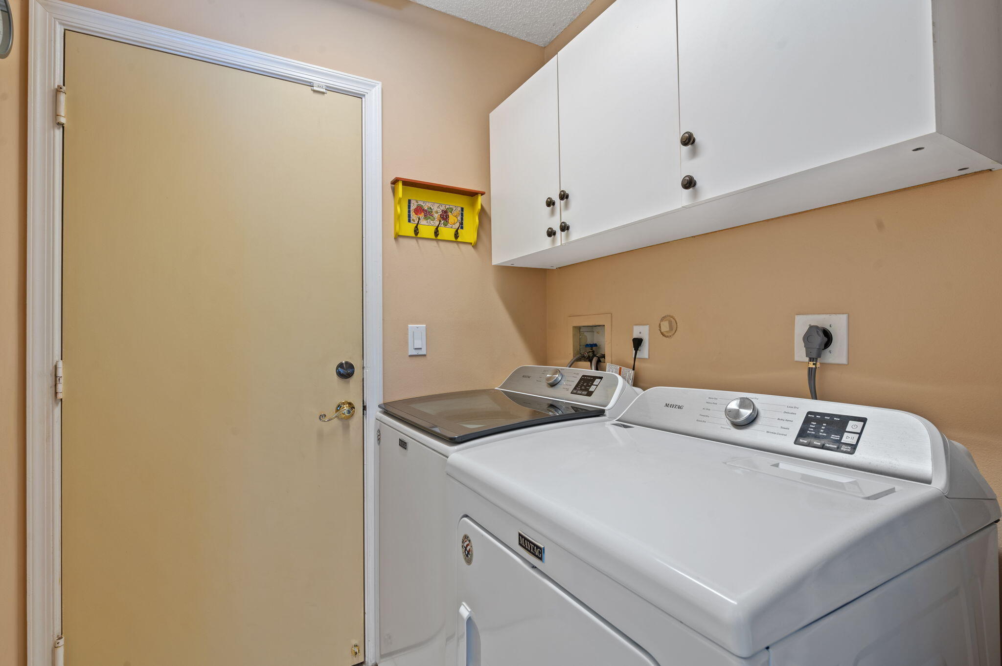 ESTATES OF LYONS GATE - Residential