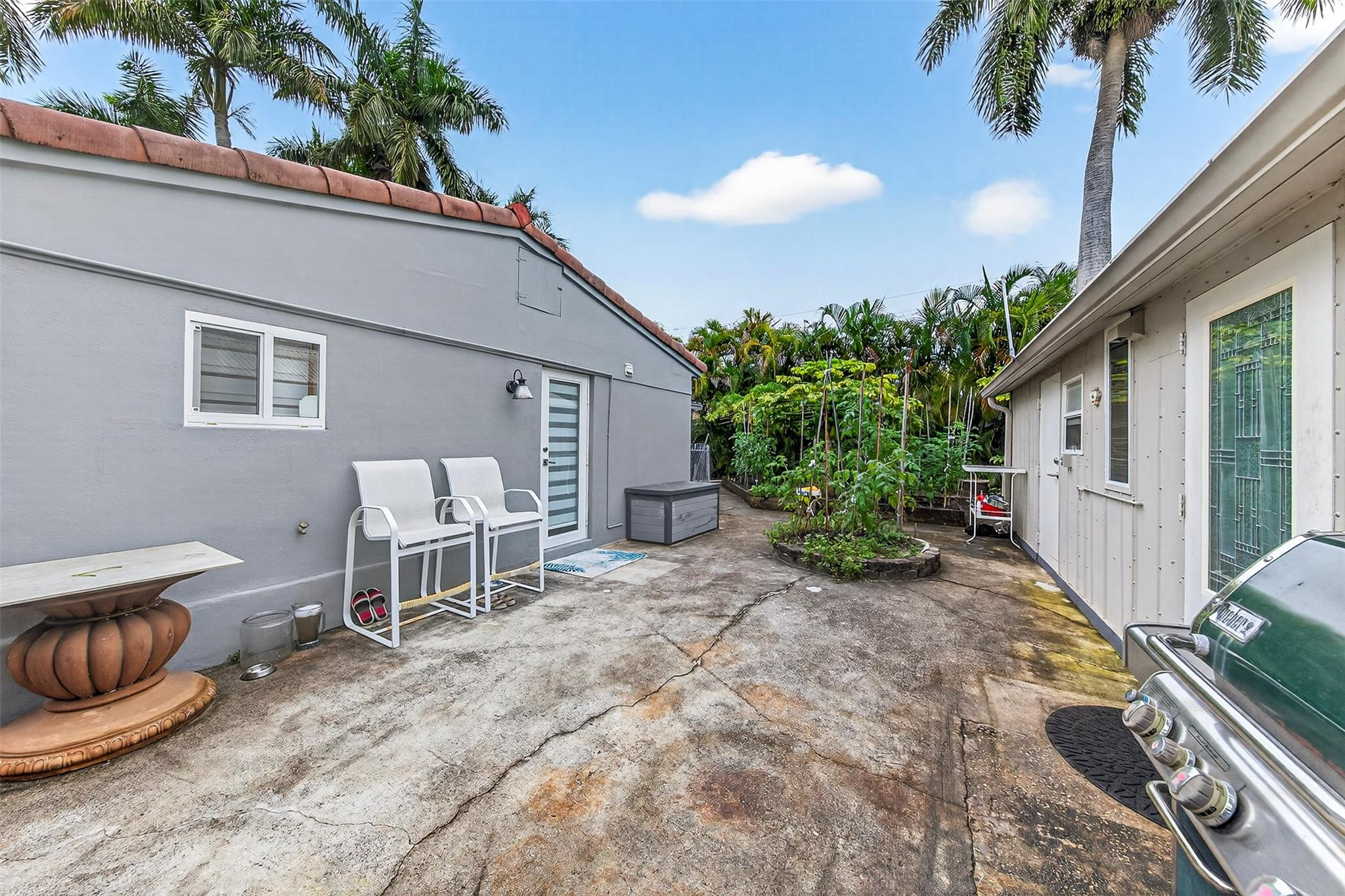 Gulfstream Estates 37-6 B - Residential