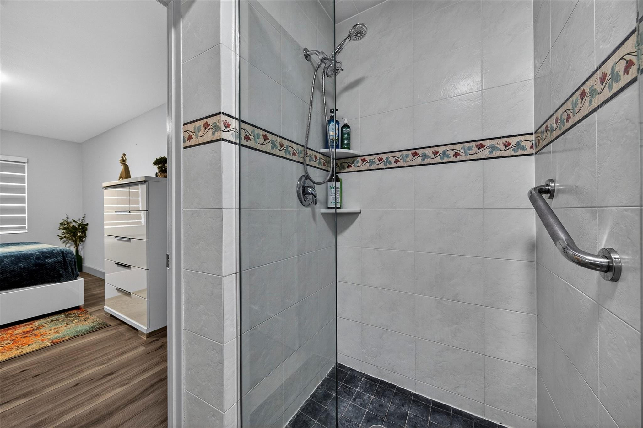 Gulfstream Estates 37-6 B - Residential