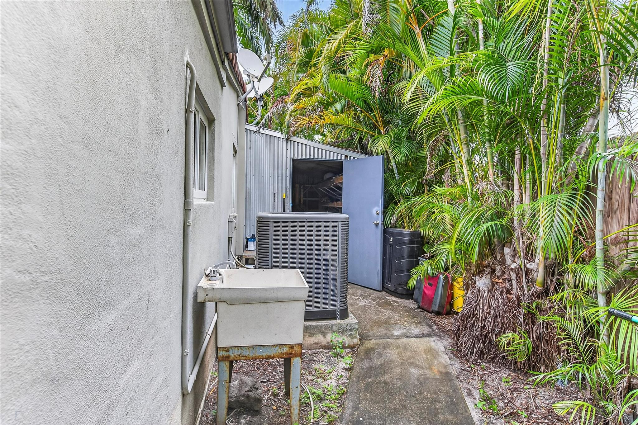 Gulfstream Estates 37-6 B - Residential