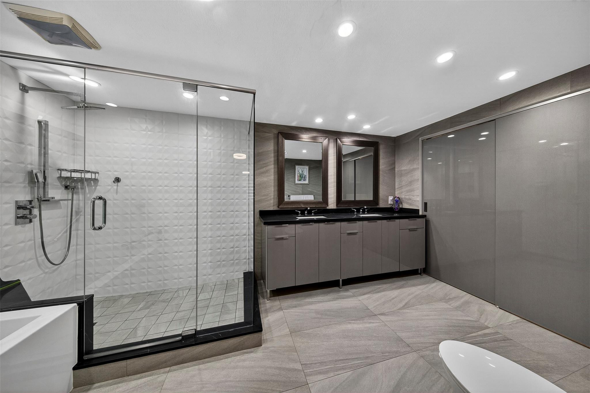 Gulfstream Estates 37-6 B - Residential