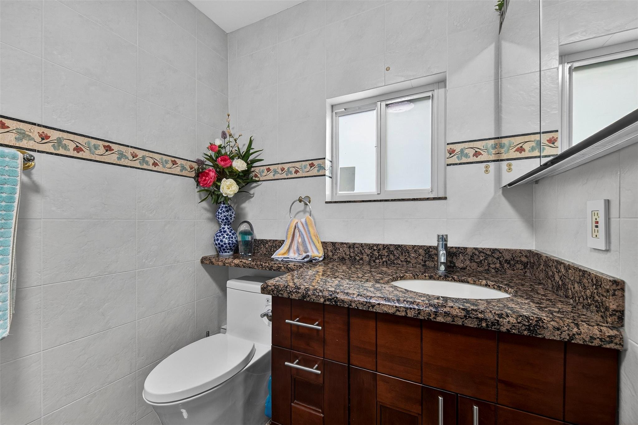 Gulfstream Estates 37-6 B - Residential