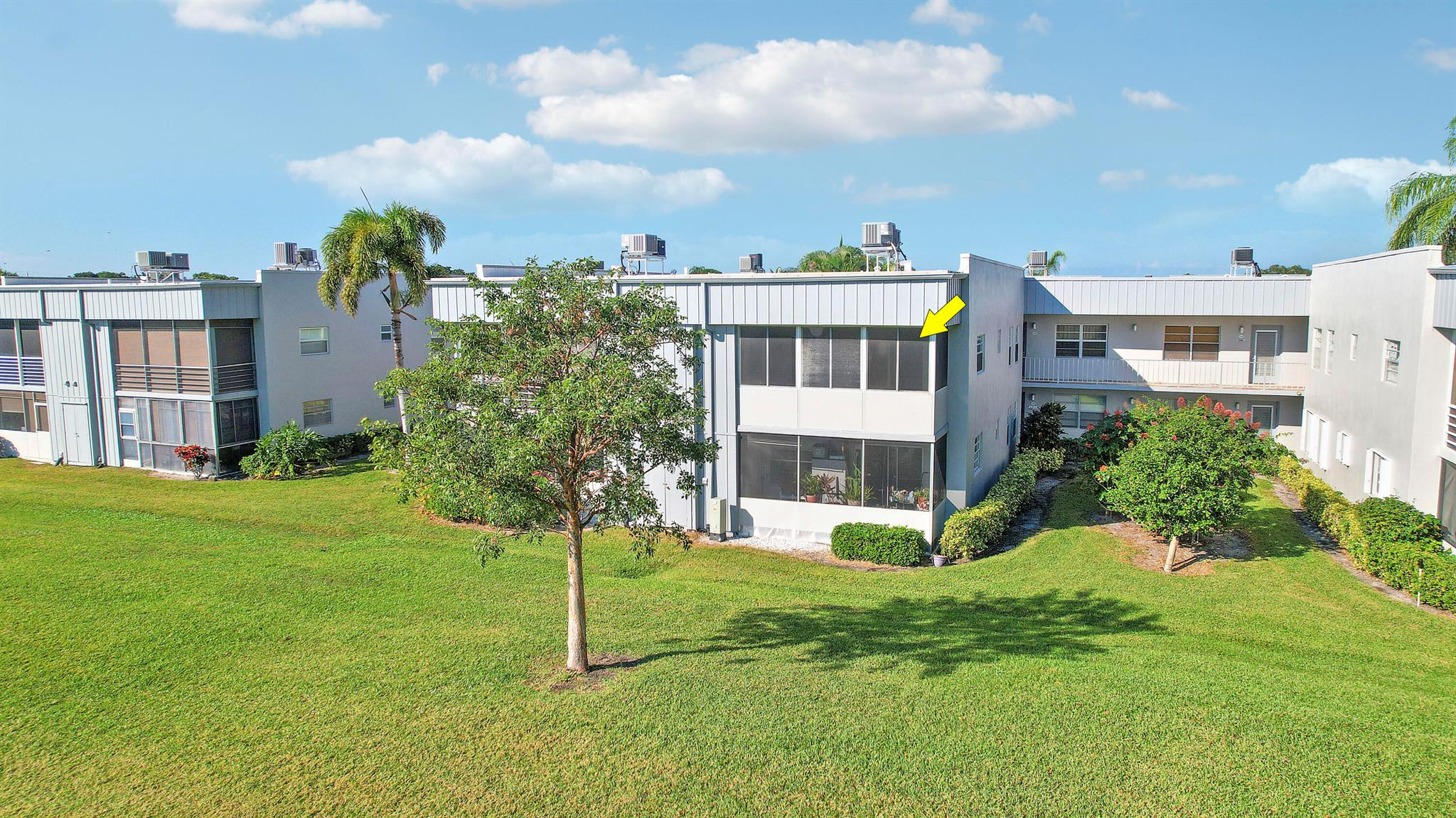 KINGS POINT FLANDERS COND - Residential