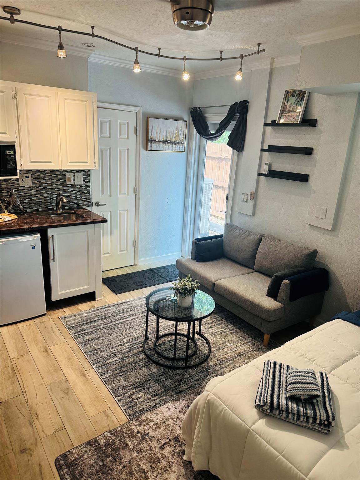 None - Residential Lease