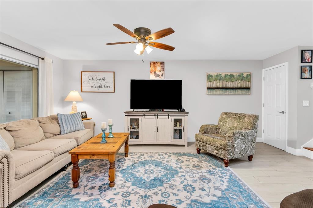Photo of 807 Nantucket Circle Cir #B, Lake Worth Beach, FL 33467 (MLS # R10739398)