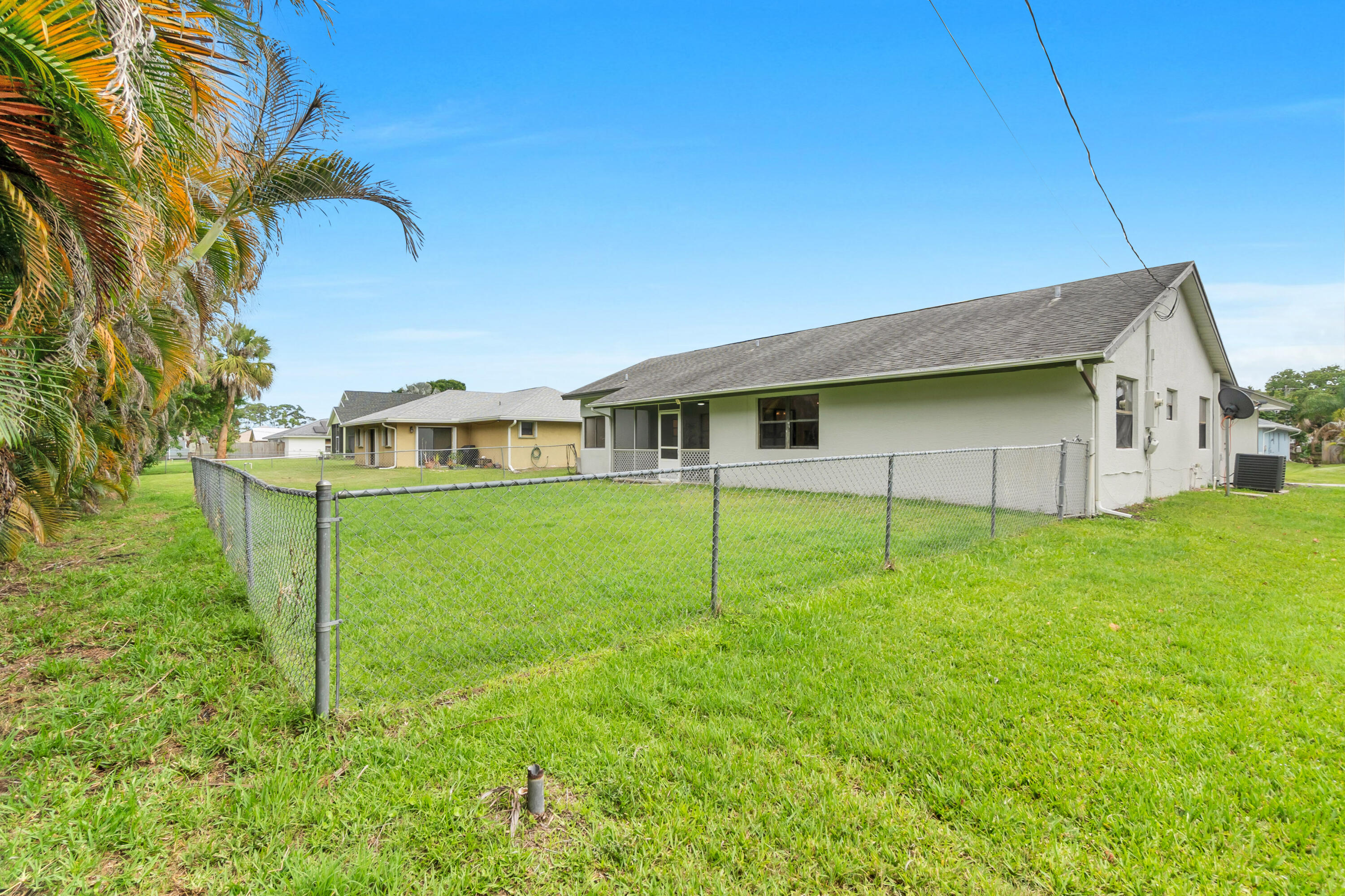 PORT ST LUCIE SECTION 10 - Residential