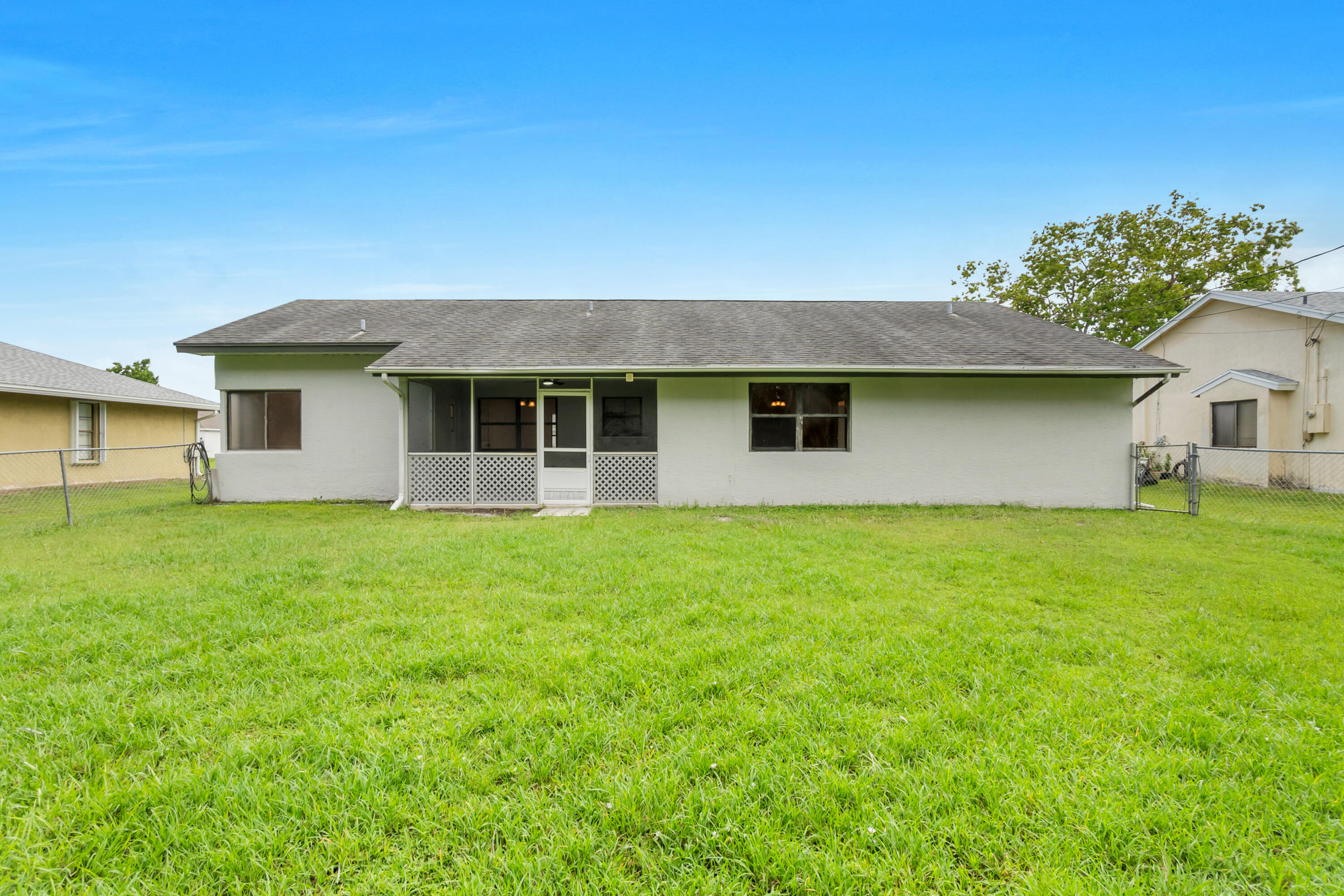 PORT ST LUCIE SECTION 10 - Residential