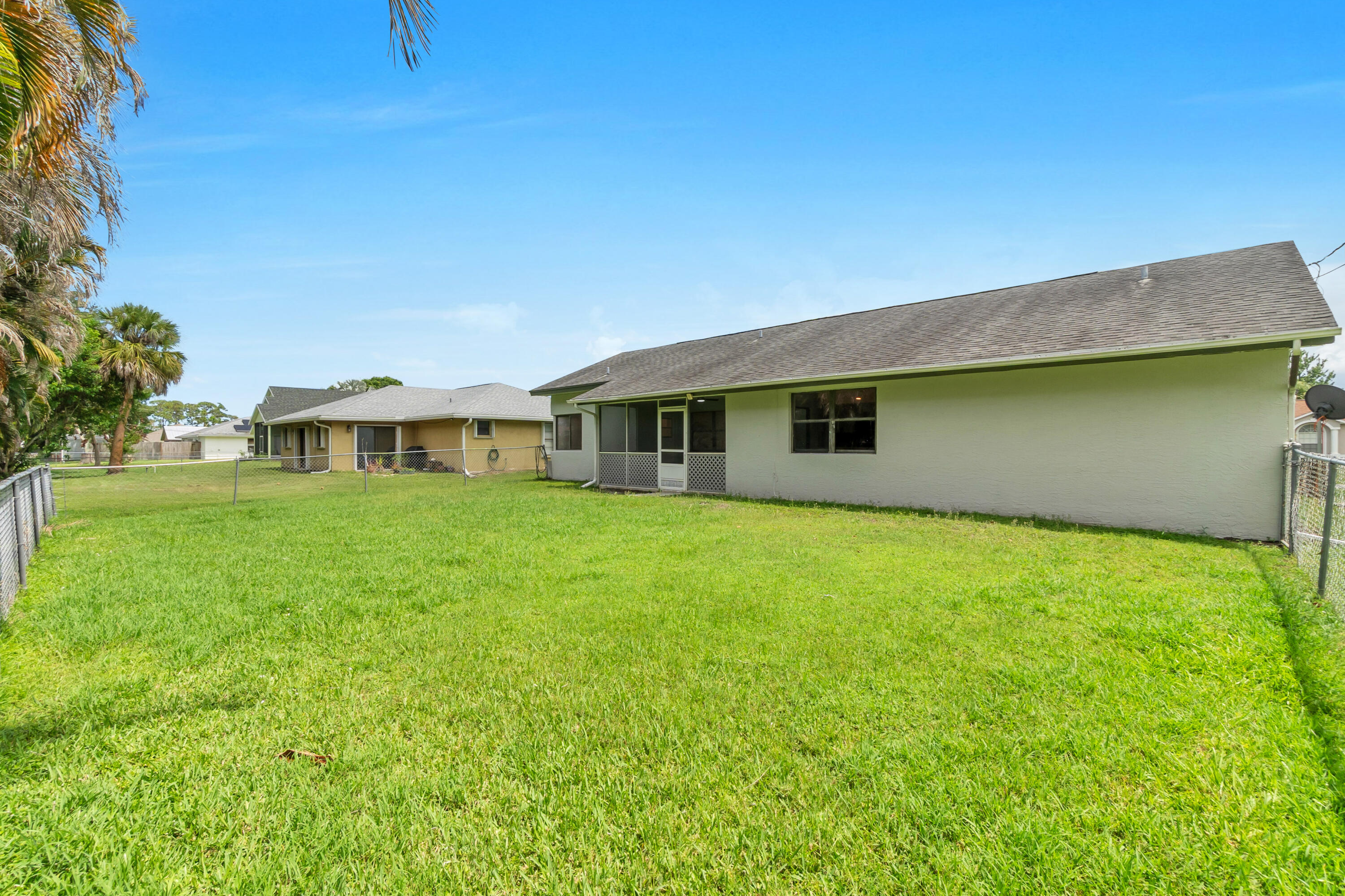 PORT ST LUCIE SECTION 10 - Residential