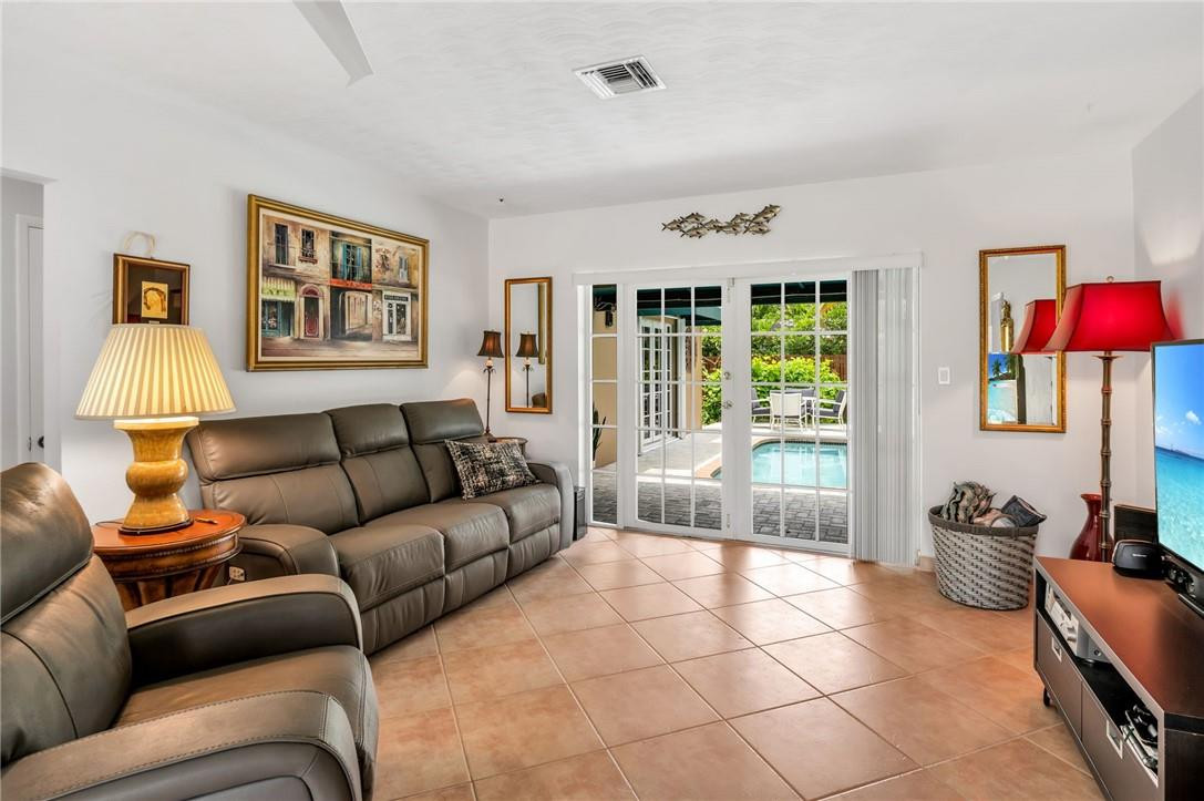 Hillbrook 30-4 B - Residential