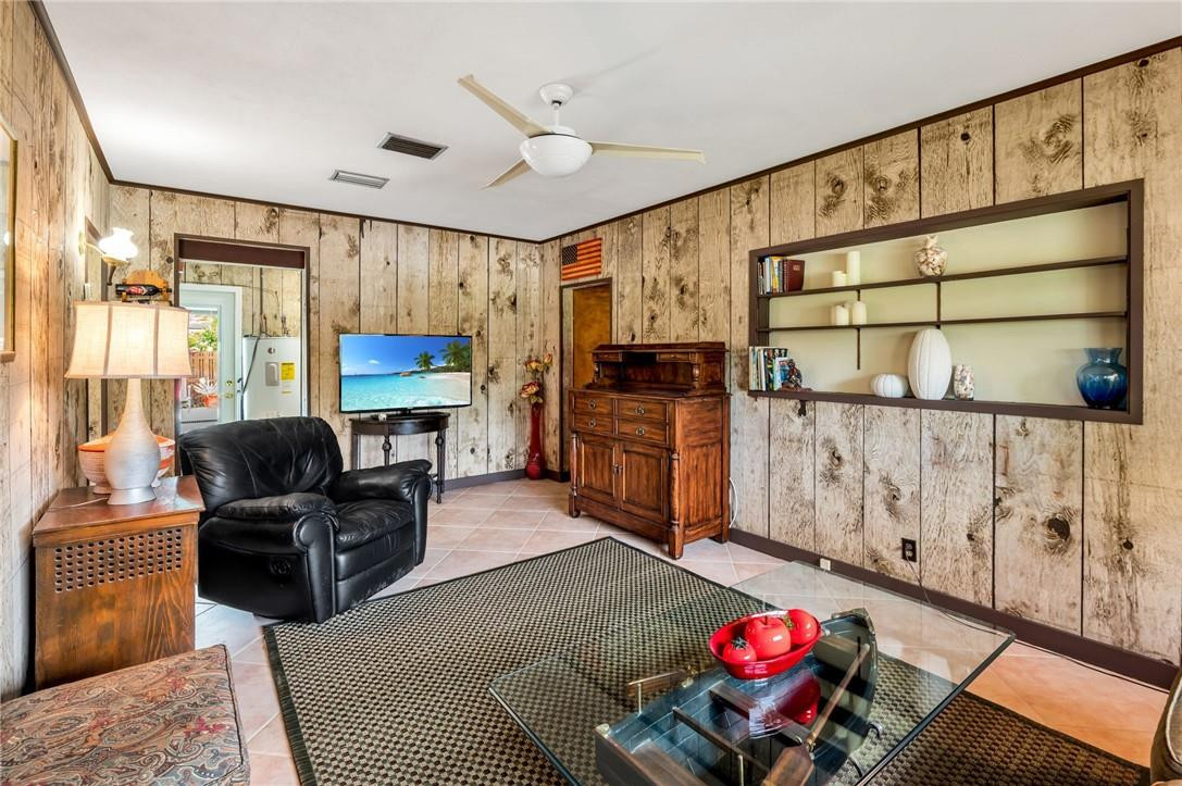 Hillbrook 30-4 B - Residential