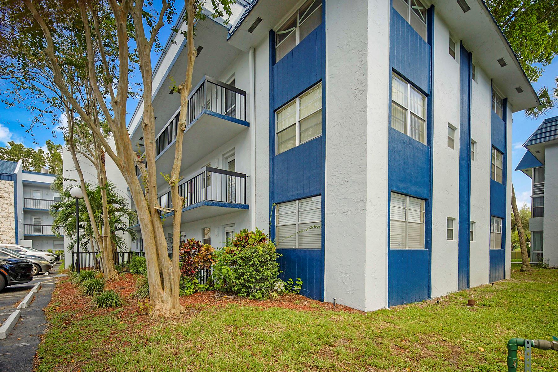 Holiday Springs - Residential
