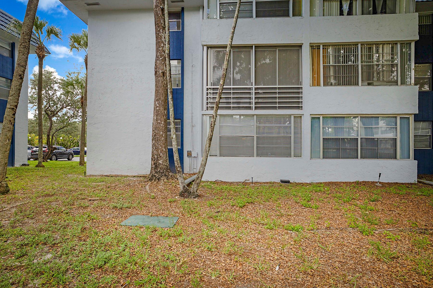 Holiday Springs - Residential